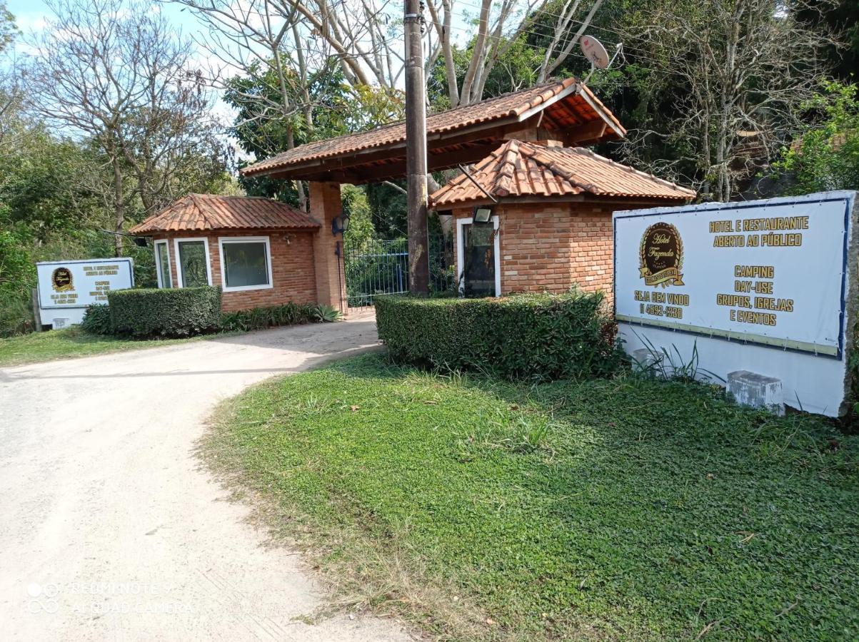 Hotel Fazenda Colinas de Itupeva Hotel 2*